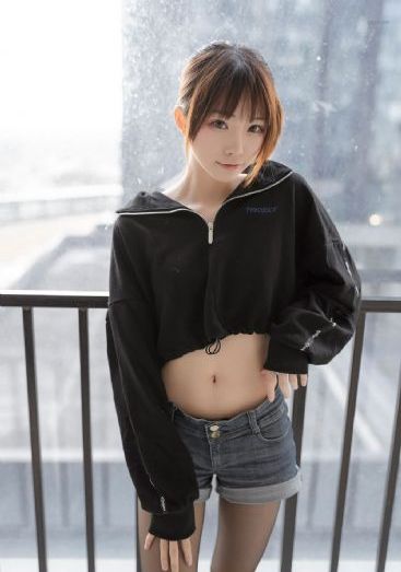 巨乳学院动漫_超清迅雷电影在线