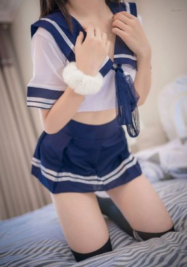 总裁双性受在会议室被h_BD英语手机免费观看完整