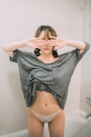 69一区二三区好的精华液_DVD免费在线观看